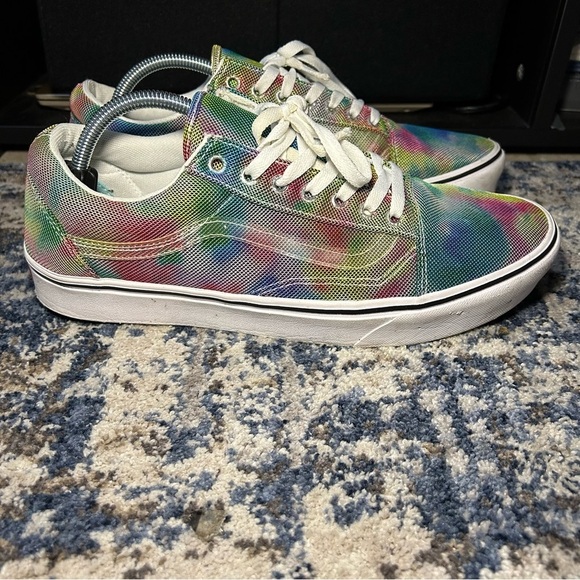 Vans Bloom Tie-Dye ComfyCush Old Skool Lace-Up Sneakers Size 12 - Picture 2 of 16
